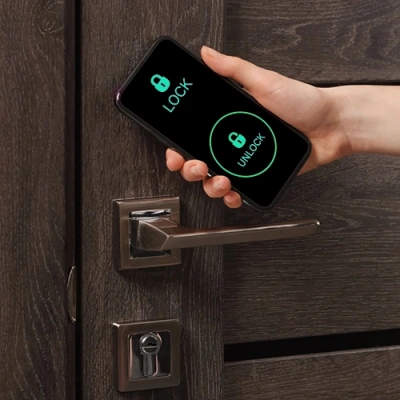 Lansing vivint connected smart lock